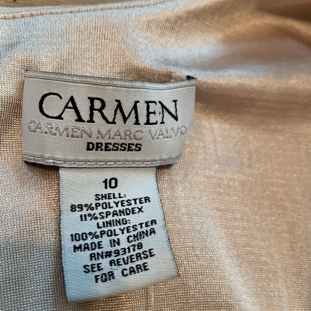 NWT Carmen Marc Valvo Nina Sleeveless Peplum Dress Beige Crystal Women’s 10 - Picture 6 of 15